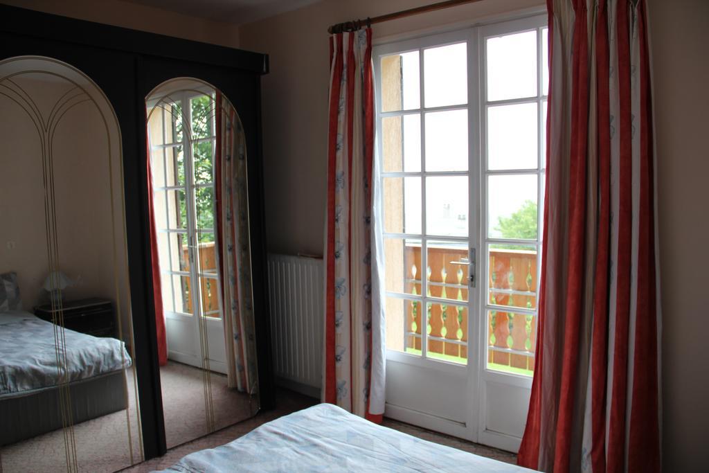 Holiday Home Maison De La Litiere Pugny-Chatenod 客房 照片